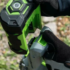 Pack Taille-haies Arbustes Batterie Et Chargeur Inclus Lamier 51cm Ego Ht5100e -Jardin Luxueux Pas Cher Magasin 63503ef32a3c81.56213303