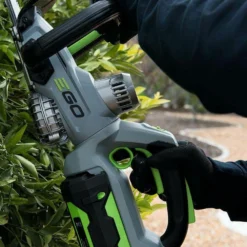 Pack Taille-haies Arbustes Batterie Et Chargeur Inclus Lamier 51cm Ego Ht5100e -Jardin Luxueux Pas Cher Magasin 63503ef33dedb2.51511490