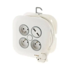 Enrouleur Domestique 7m - 3 Prises 2p+t 16a + 2x Usb -Jardin Luxueux Pas Cher Magasin 645b90a5d79ae9.46618976