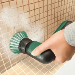 Bosch Brosse De Nettoyage Sans Fil Universalbrush + Acc + Usb -Jardin Luxueux Pas Cher Magasin 646daf1a875095.42824949